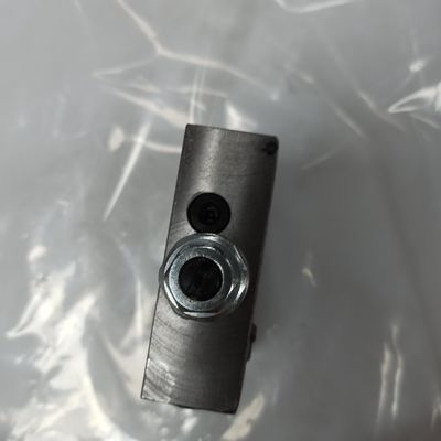 Self Reducing Valve Assy 723-40-71900 723 40 71900 723-40-70100 702-21-55310 for Komatsu PC200-7 PC200-8 Control Valve Pilot Valve